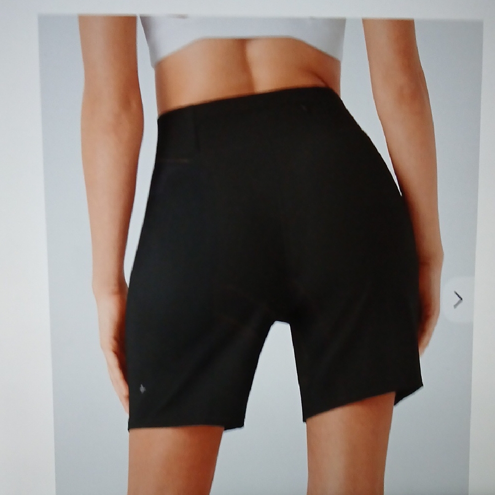 48H Airy High Waisted Pockets Cool Touch Yoga Shorts 7"